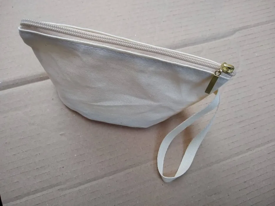 Produto em algodão cru Donna Onça Ateliê 28
