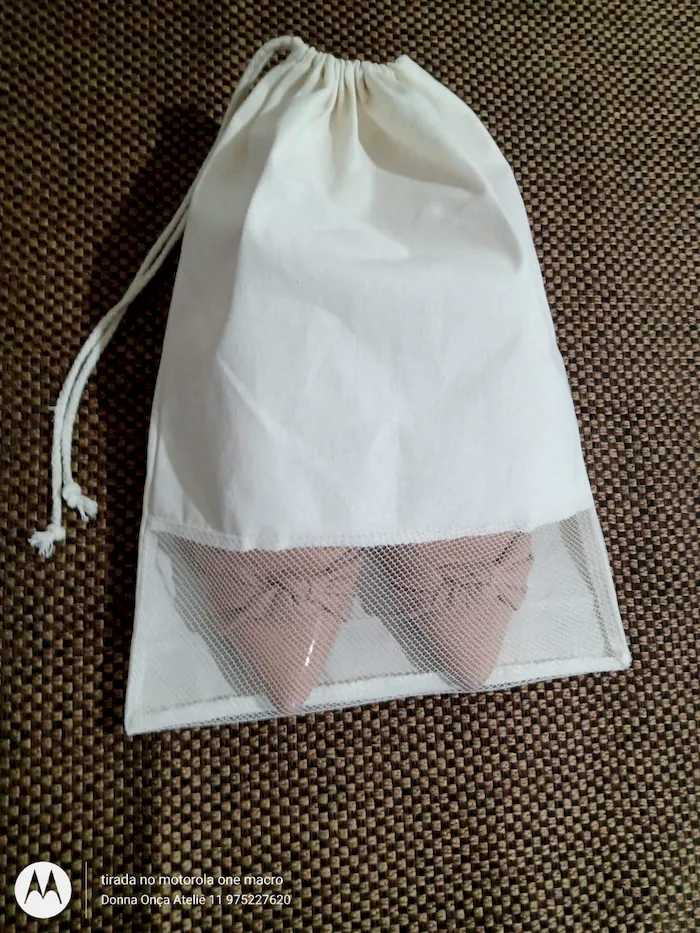 Produto em algodão cru Donna Onça Ateliê 9